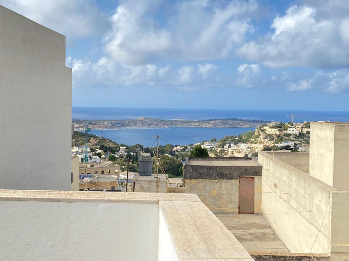 Penthouse "Maltese Scent" Διαμέρισμα Mellieħa Εξωτερικό φωτογραφία