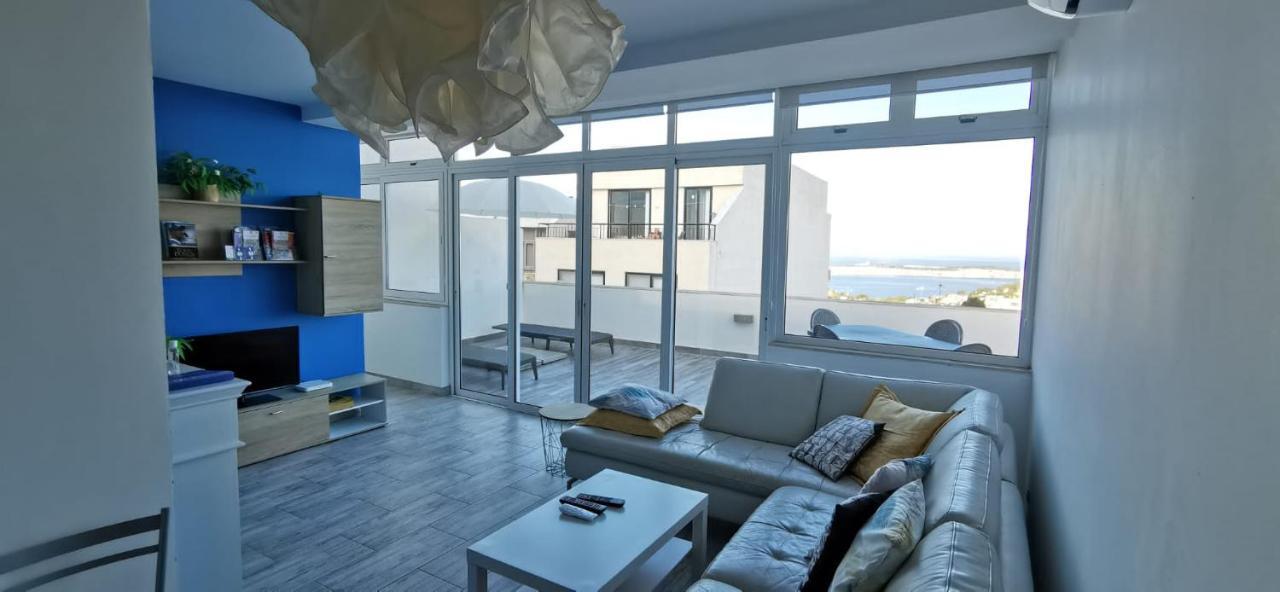 Penthouse "Maltese Scent" Διαμέρισμα Mellieħa Εξωτερικό φωτογραφία